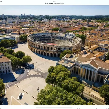 Le Louvre Apartment Nimes